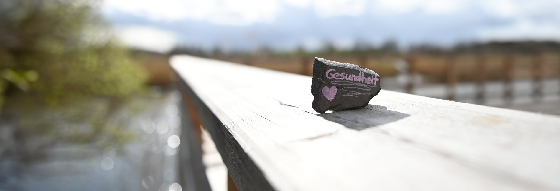 EntlassmanagementBemalter Stein mit dem Wort 